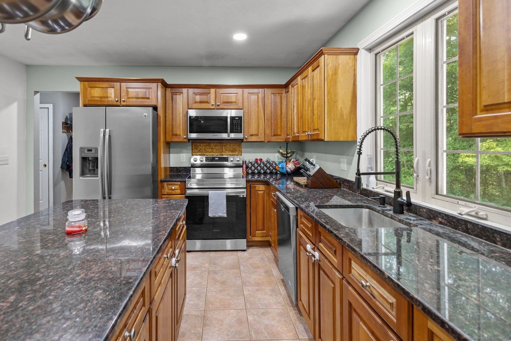 Photo of 433 Fabyan Road, Thompson, CT 06255 (MLS # 24129302)