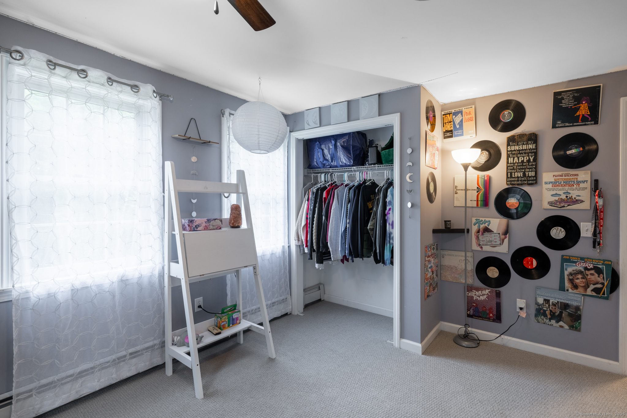 Andover, Connecticut 06232, United States, 5 Bedrooms Bedrooms, ,3 BathroomsBathrooms,Residential,Pending,186236