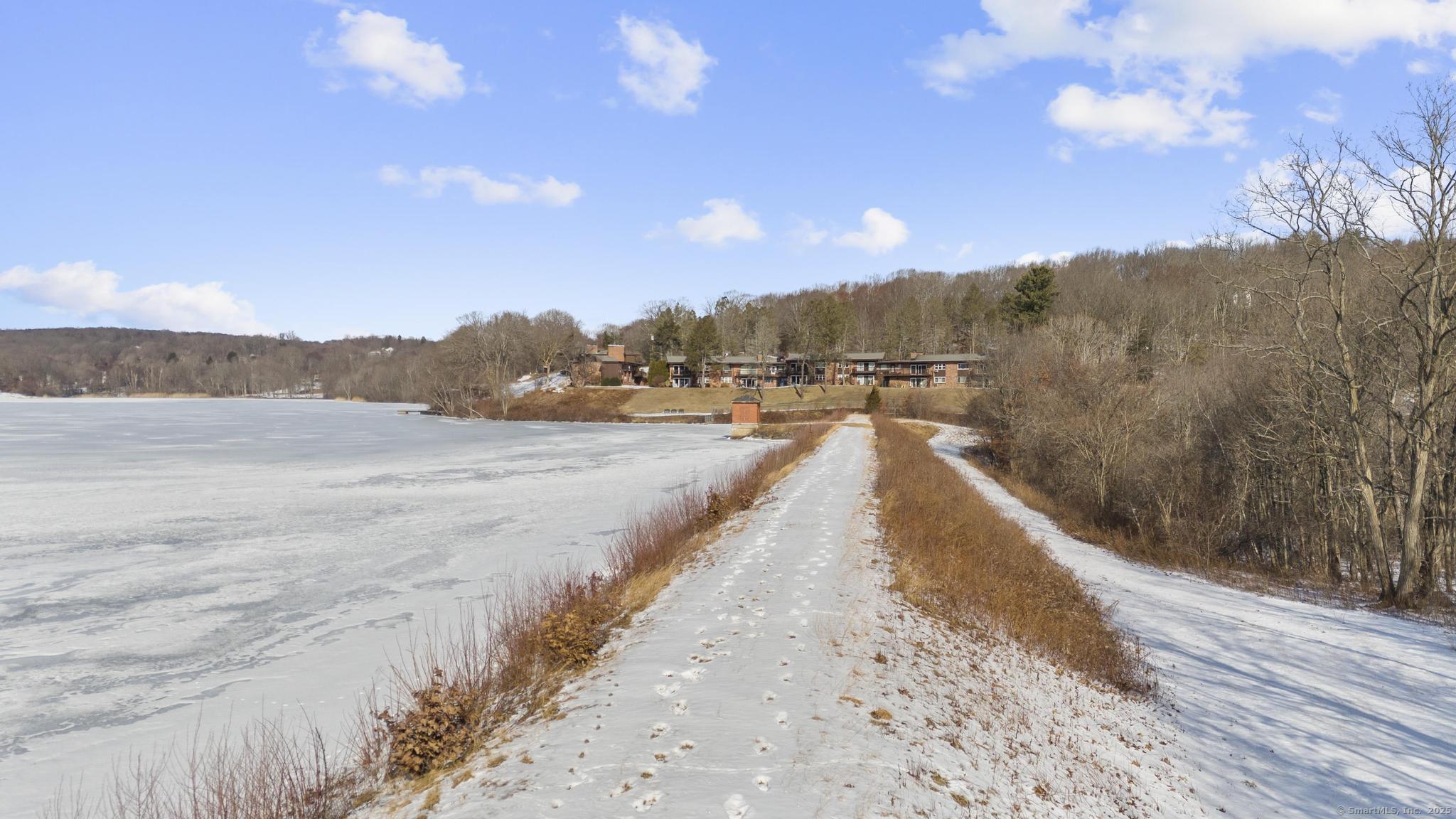 264 Lyman Road #APT 3-3, Wolcott, Connecticut image 33