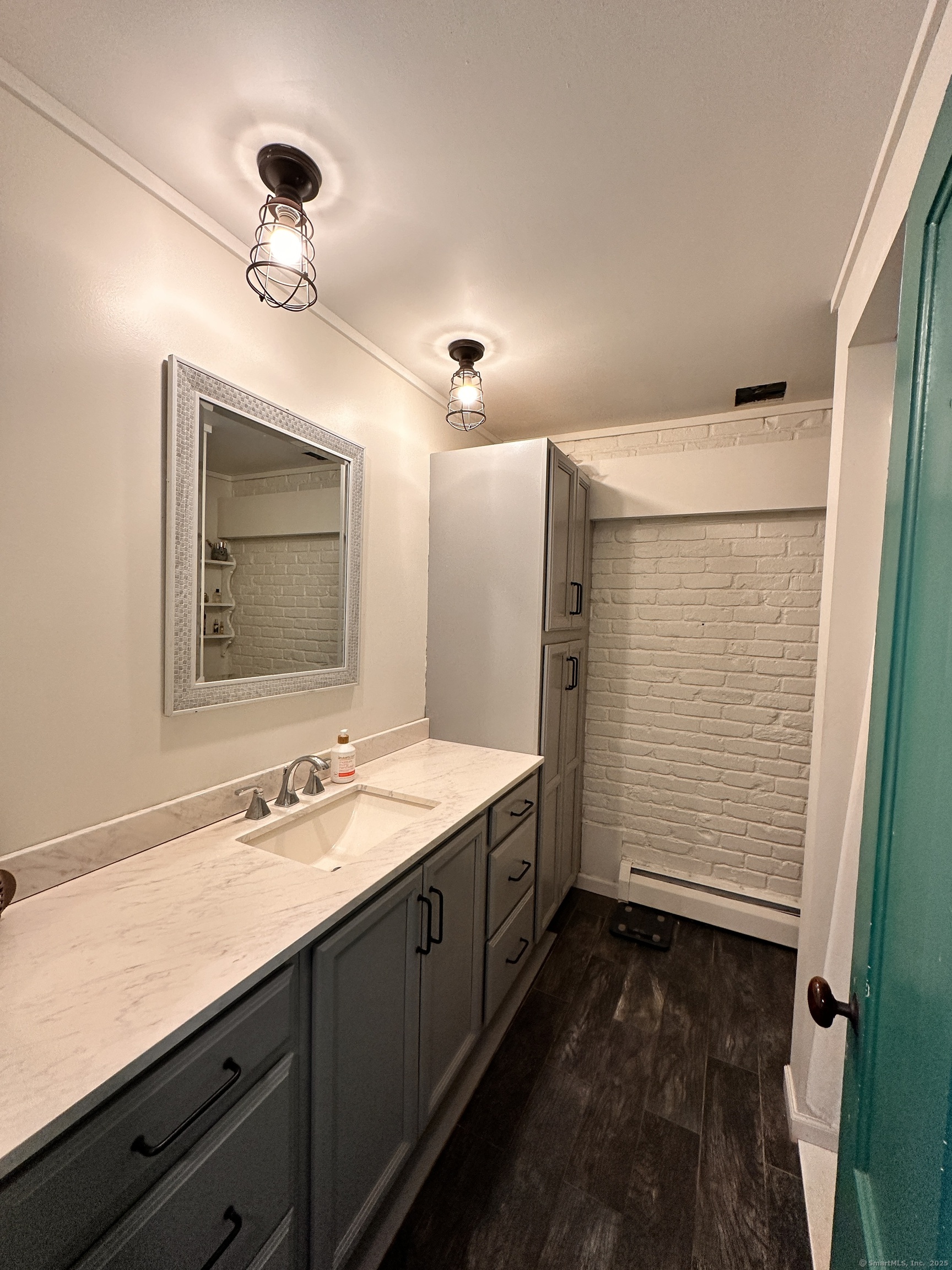 264 Lyman Road #APT 3-3, Wolcott, Connecticut image 23
