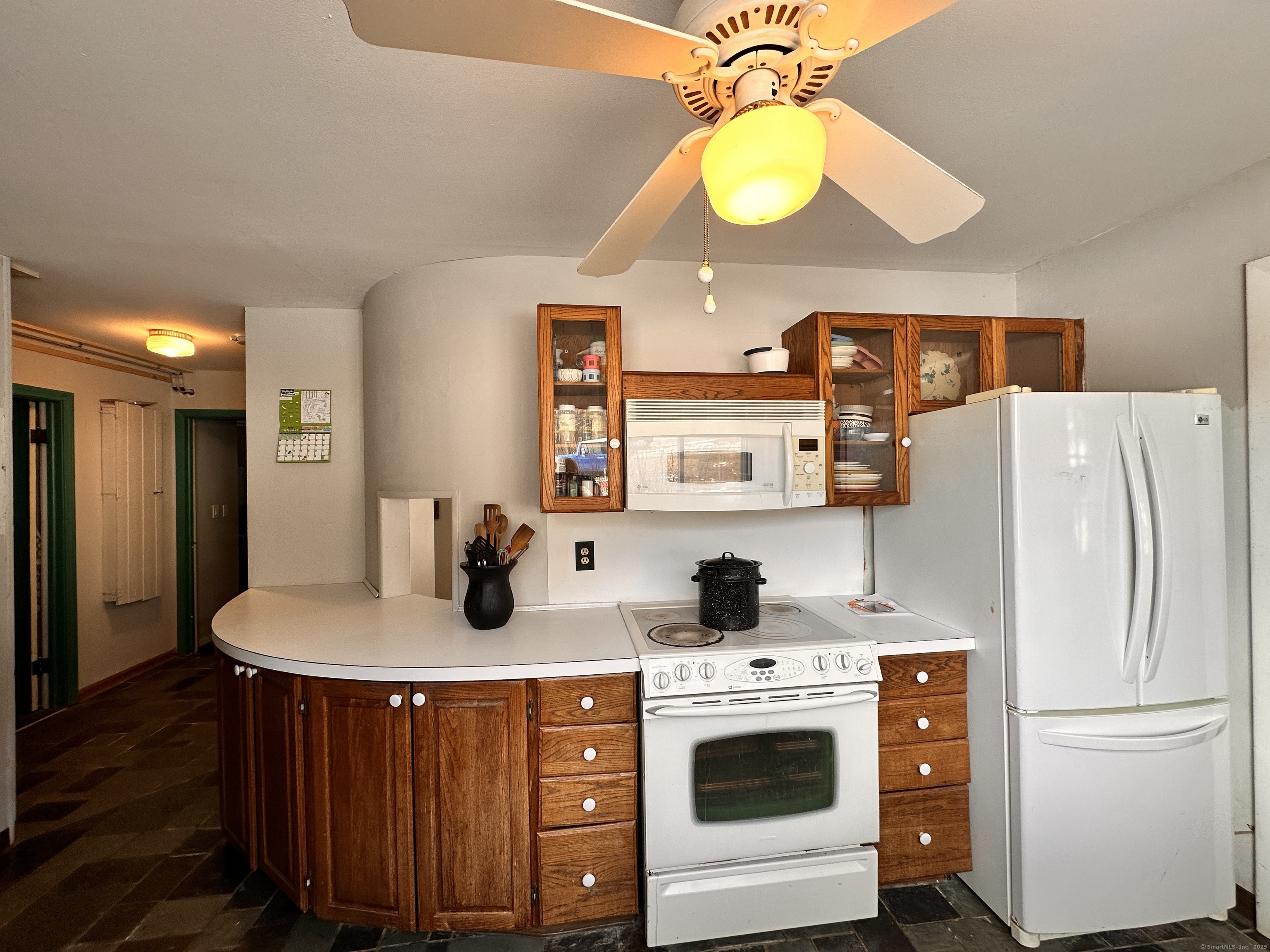 264 Lyman Road #APT 3-3, Wolcott, Connecticut image 10
