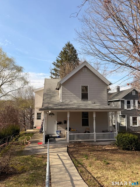 Photo of 30 Sunset Avenue, Waterbury, CT 06708 (MLS # 24165353)