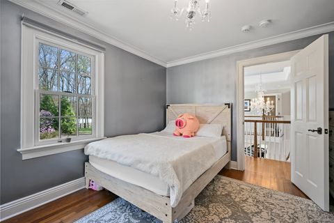 Tiny photo for 33 Cliffdale Road, Greenwich, CT 06831 (MLS # 24163978)