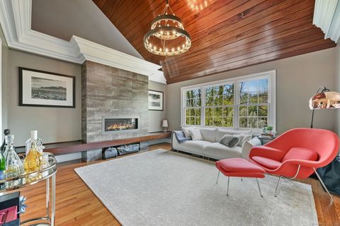 Tiny photo for 33 Cliffdale Road, Greenwich, CT 06831 (MLS # 24163978)