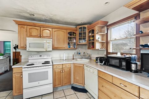 Tiny photo for 61 Anthony Street, New Haven, CT 06515 (MLS # 24133814)