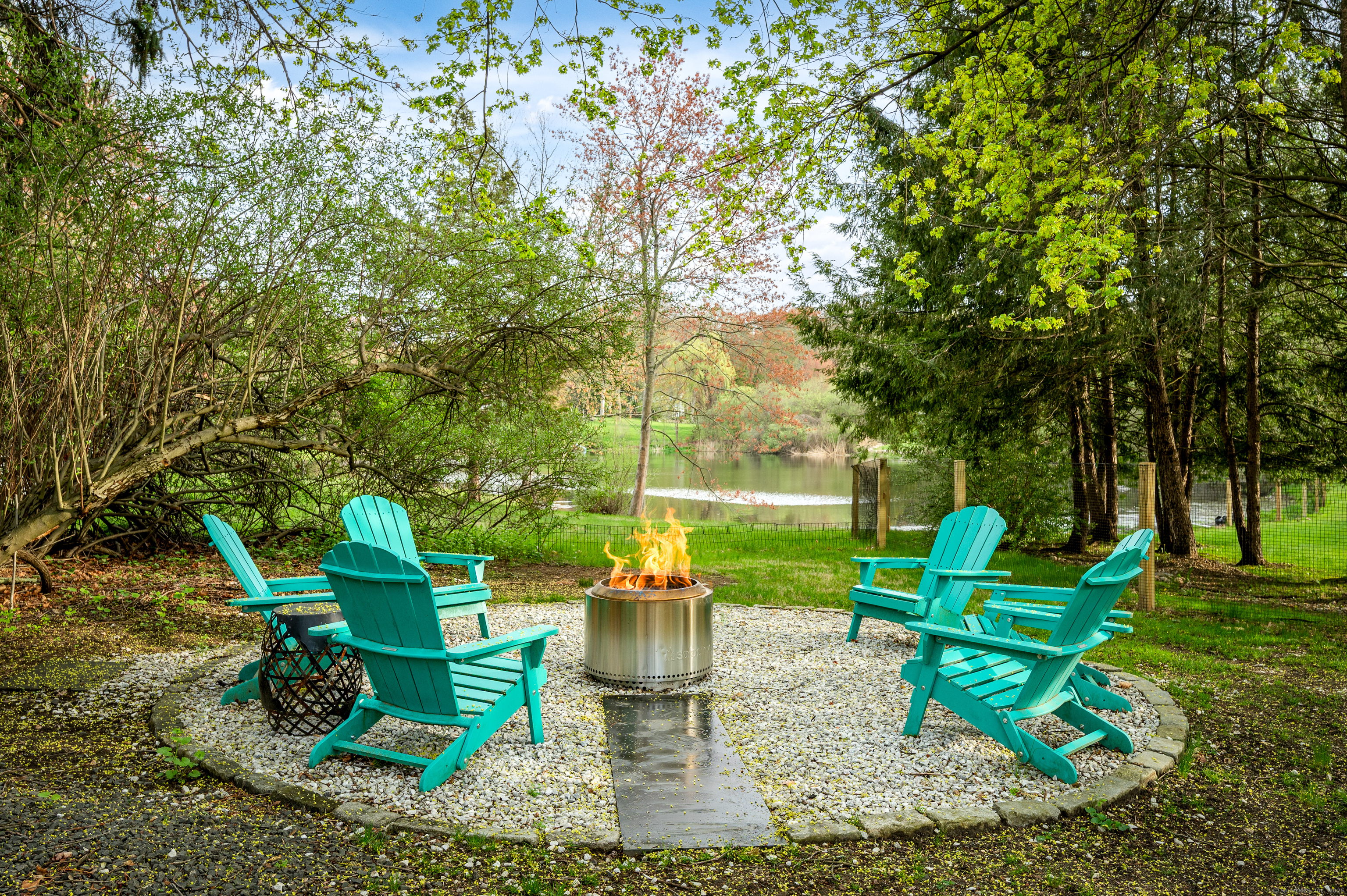 158 Thornwood Road, Stamford, Connecticut image 18