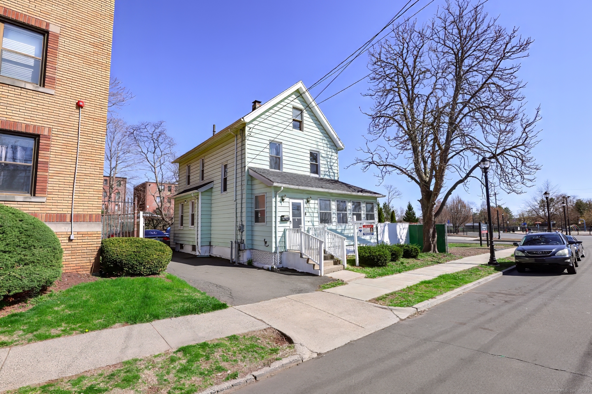 Photo 1 of Willow Street, New Britain, Connecticut, $249,900, Web #: 24086375