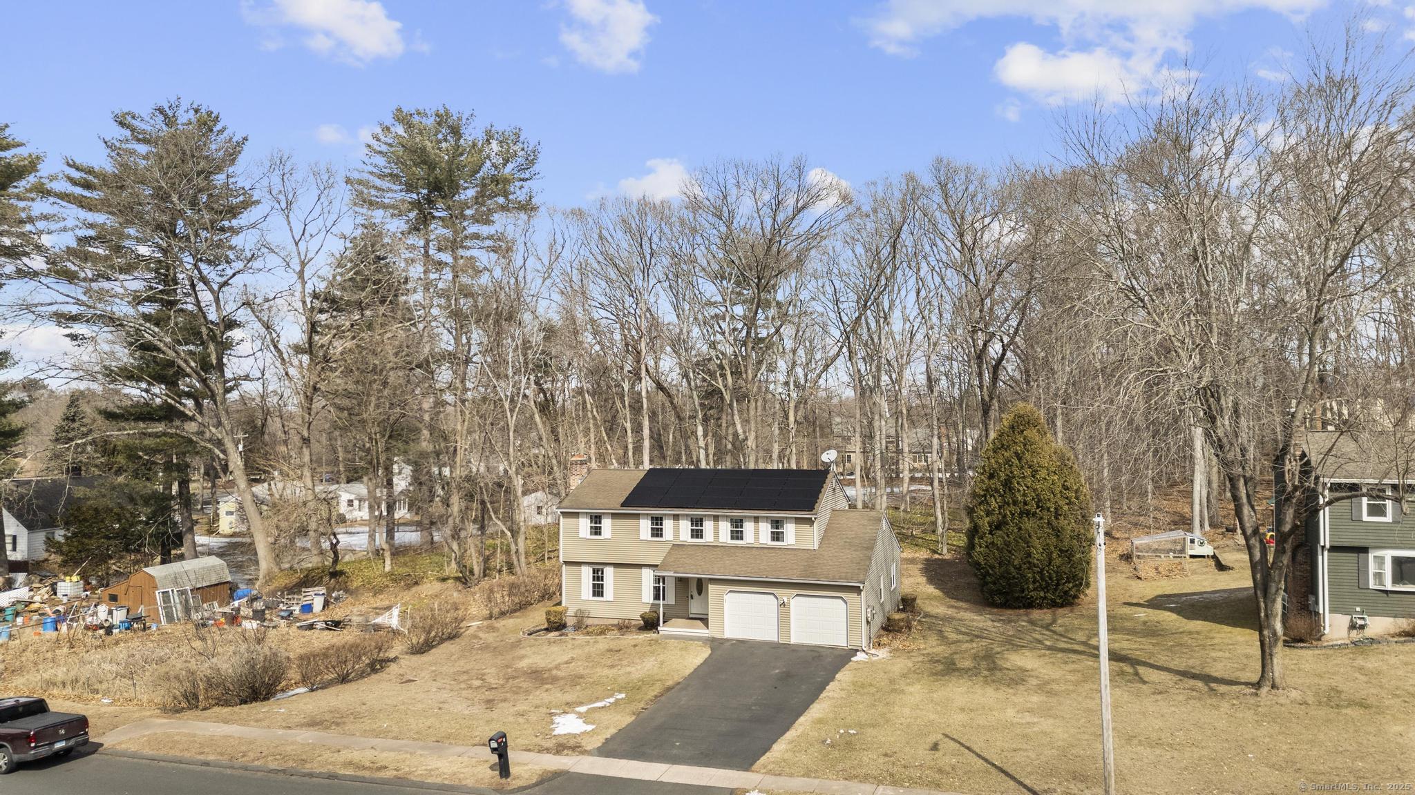 Property for Sale at Quarry Brook Drive, South Windsor, Connecticut - Bedrooms: 4 
Bathrooms: 3 
Rooms: 8  - $499,900