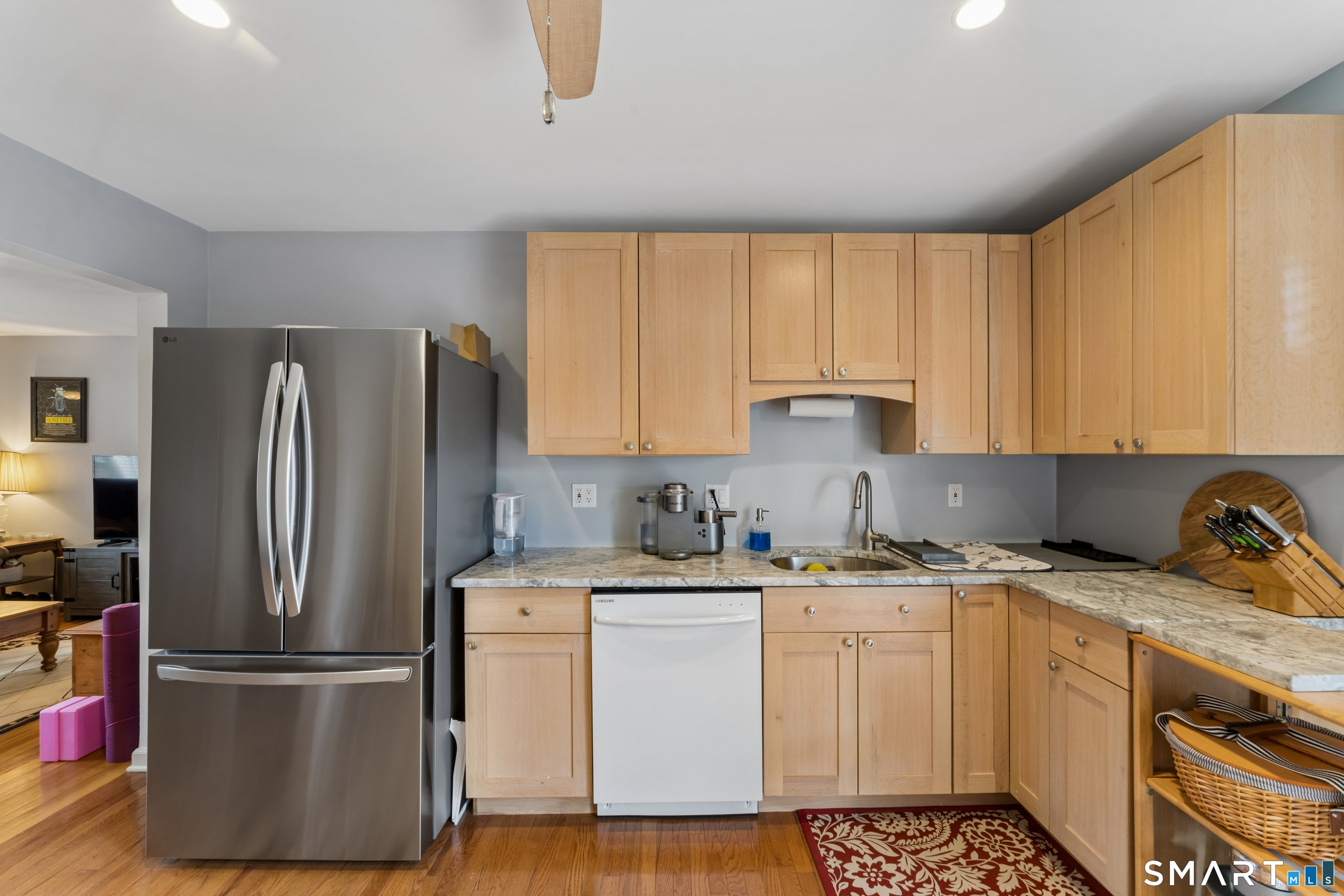 88 Strawberry Hill Avenue 1