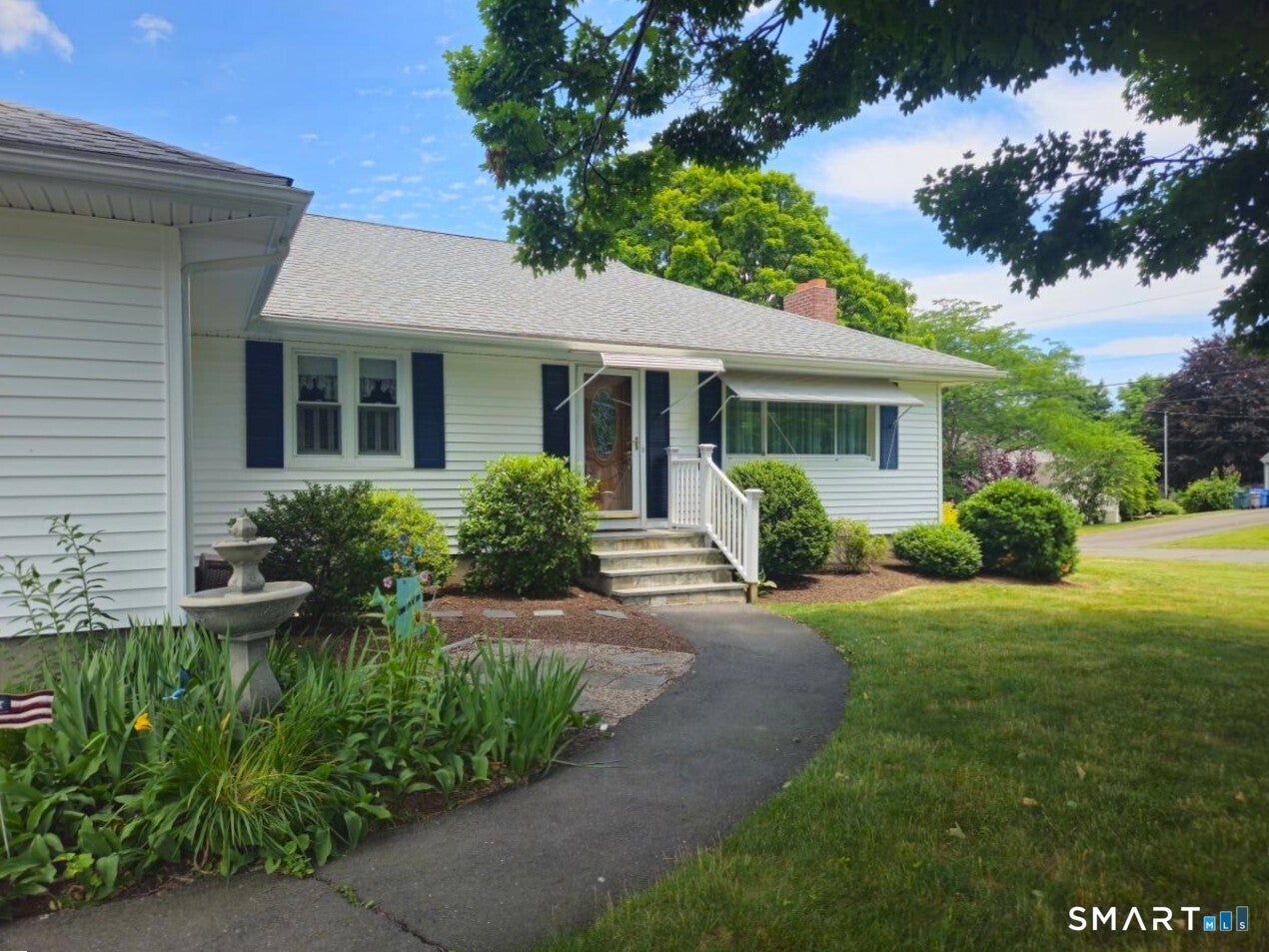 25 Baldwin Drive