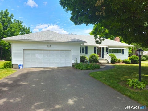 Photo of 25 Baldwin Drive, Bristol, CT 06010 (MLS # 24185791)