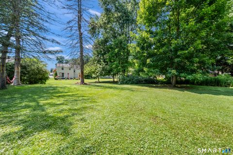 Tiny photo for 37 Kensington Street, Manchester, CT 06040 (MLS # 24186462)