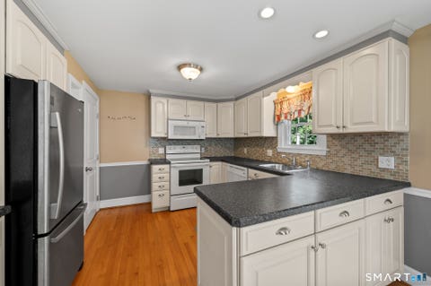Tiny photo for 37 Kensington Street, Manchester, CT 06040 (MLS # 24186462)