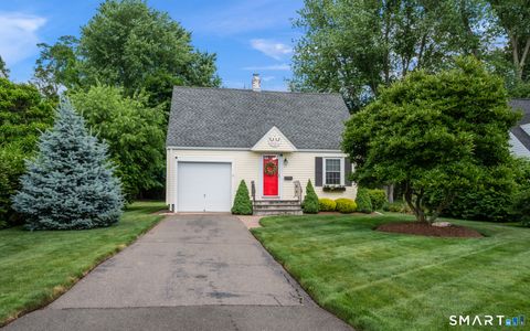 Tiny photo for 37 Kensington Street, Manchester, CT 06040 (MLS # 24186462)