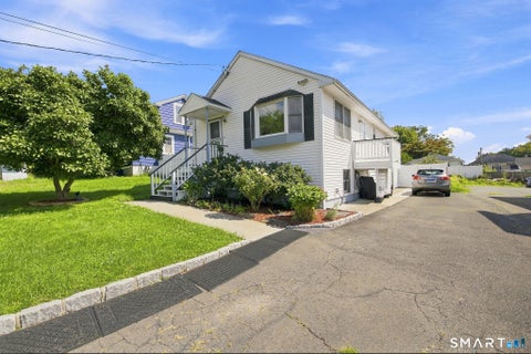Photo of 17-A Springside Avenue, Danbury, CT 06810 (MLS # 24207523)