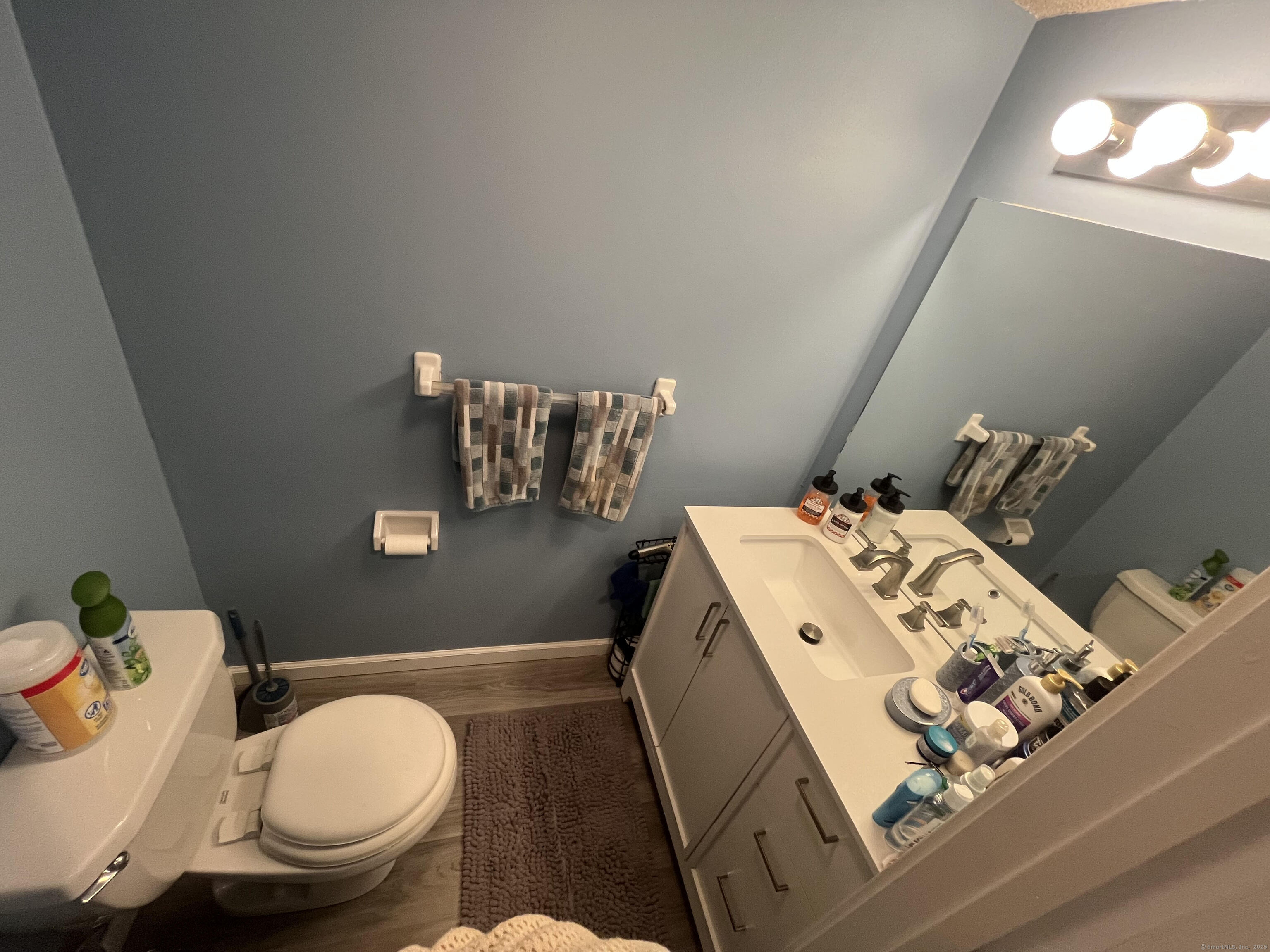 793 W Main Street #APT D, Meriden, Connecticut image 18
