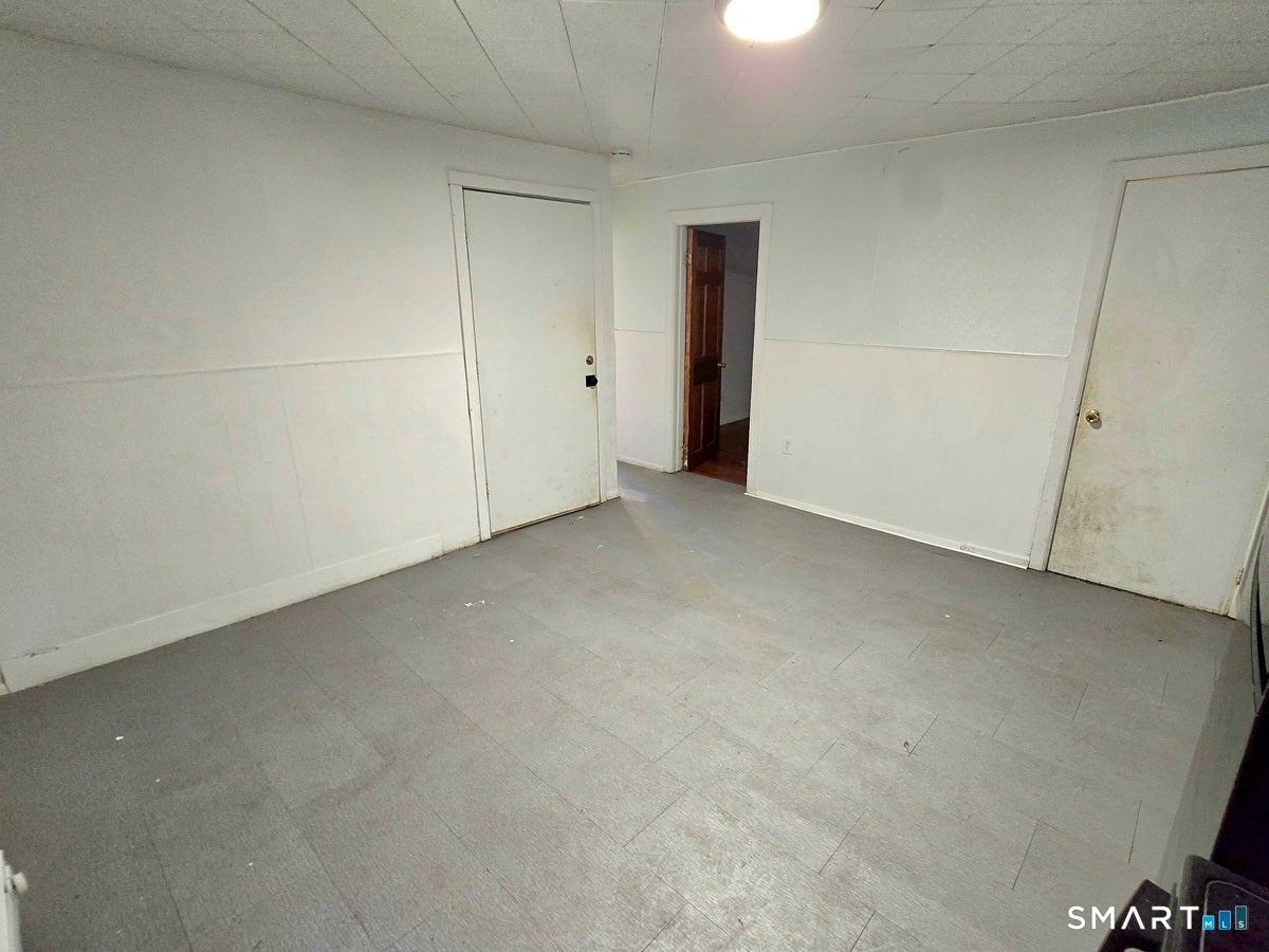 33 Olive Street 2