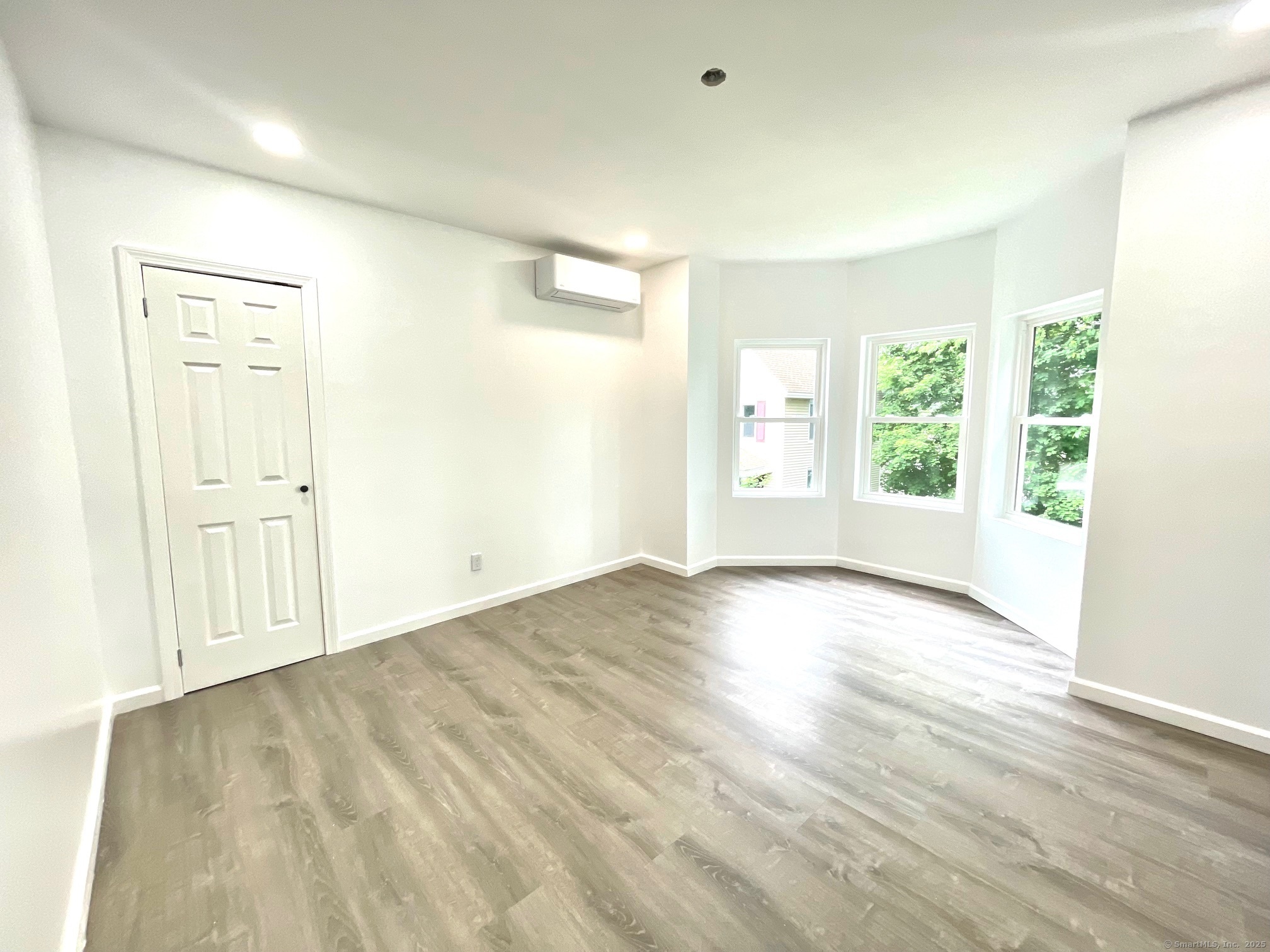 32 Lester Street 2