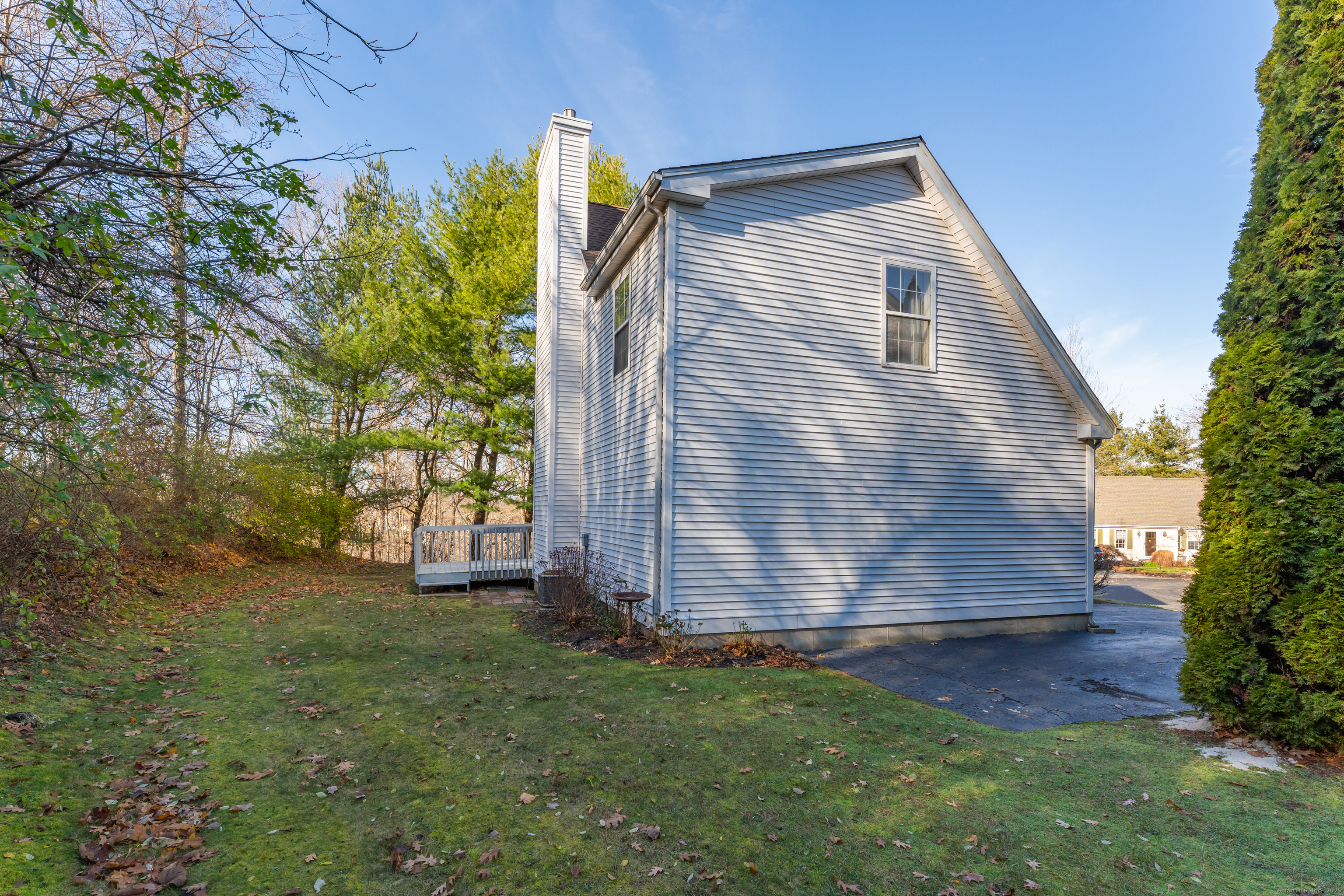 20 Lakeview Drive 20