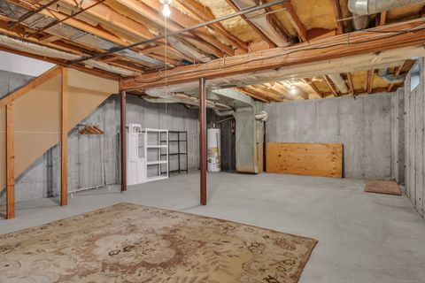 Tiny photo for 20 Lakeview Drive #20, Branford, CT 06405 (MLS # 24143406)