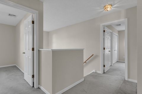 Tiny photo for 20 Lakeview Drive #20, Branford, CT 06405 (MLS # 24143406)