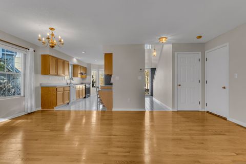 Tiny photo for 20 Lakeview Drive #20, Branford, CT 06405 (MLS # 24143406)