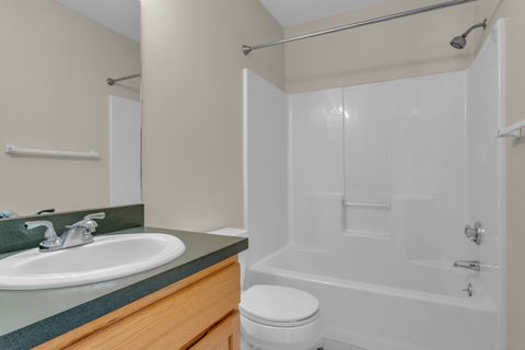 Tiny photo for 20 Lakeview Drive #20, Branford, CT 06405 (MLS # 24143406)