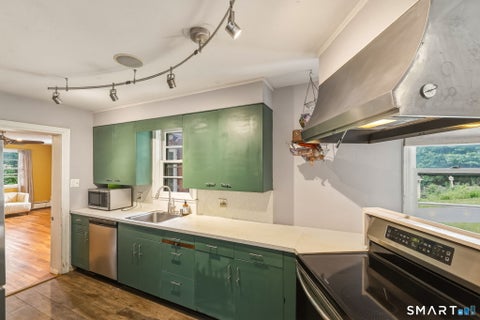 Tiny photo for 8 Washington Circle, Farmington, CT 06085 (MLS # 24186826)