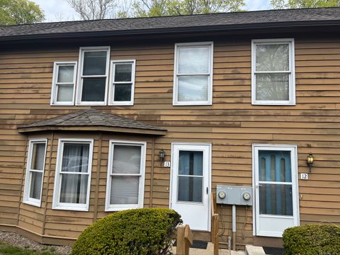391 Adams Street APT 13, Manchester, CT 06042 - #: 24093126