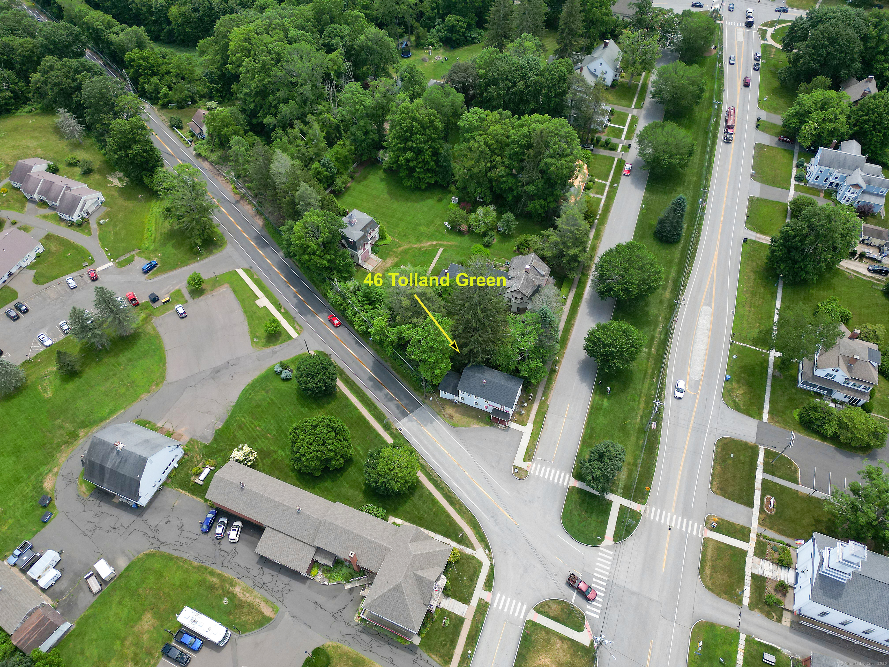 46 Tolland Green