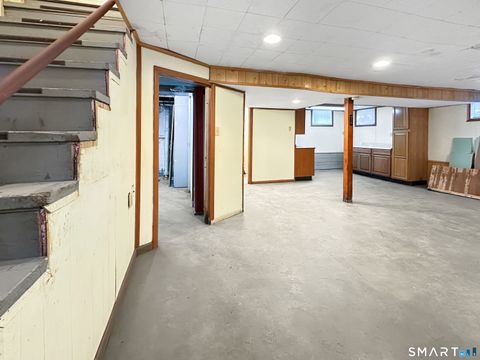 Tiny photo for 18 Phillips Street, New London, CT 06320 (MLS # 24148304)