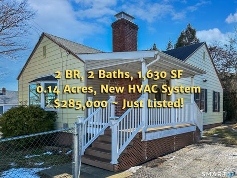 Photo of 18 Phillips Street, New London, CT 06320 (MLS # 24148304)