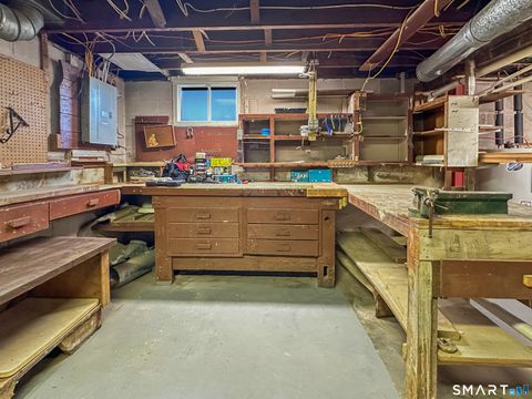 Tiny photo for 18 Phillips Street, New London, CT 06320 (MLS # 24148304)