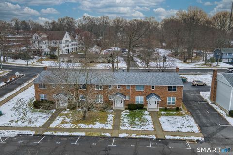 Tiny photo for 56 Carriage Path S #56, Milford, CT 06460 (MLS # 24146841)