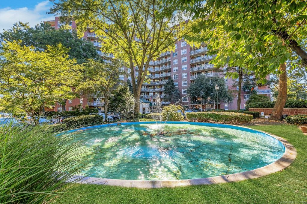 Photo of 71 Strawberry Hill Avenue #apt 203, Stamford, CT 06902 (MLS # 24131155)
