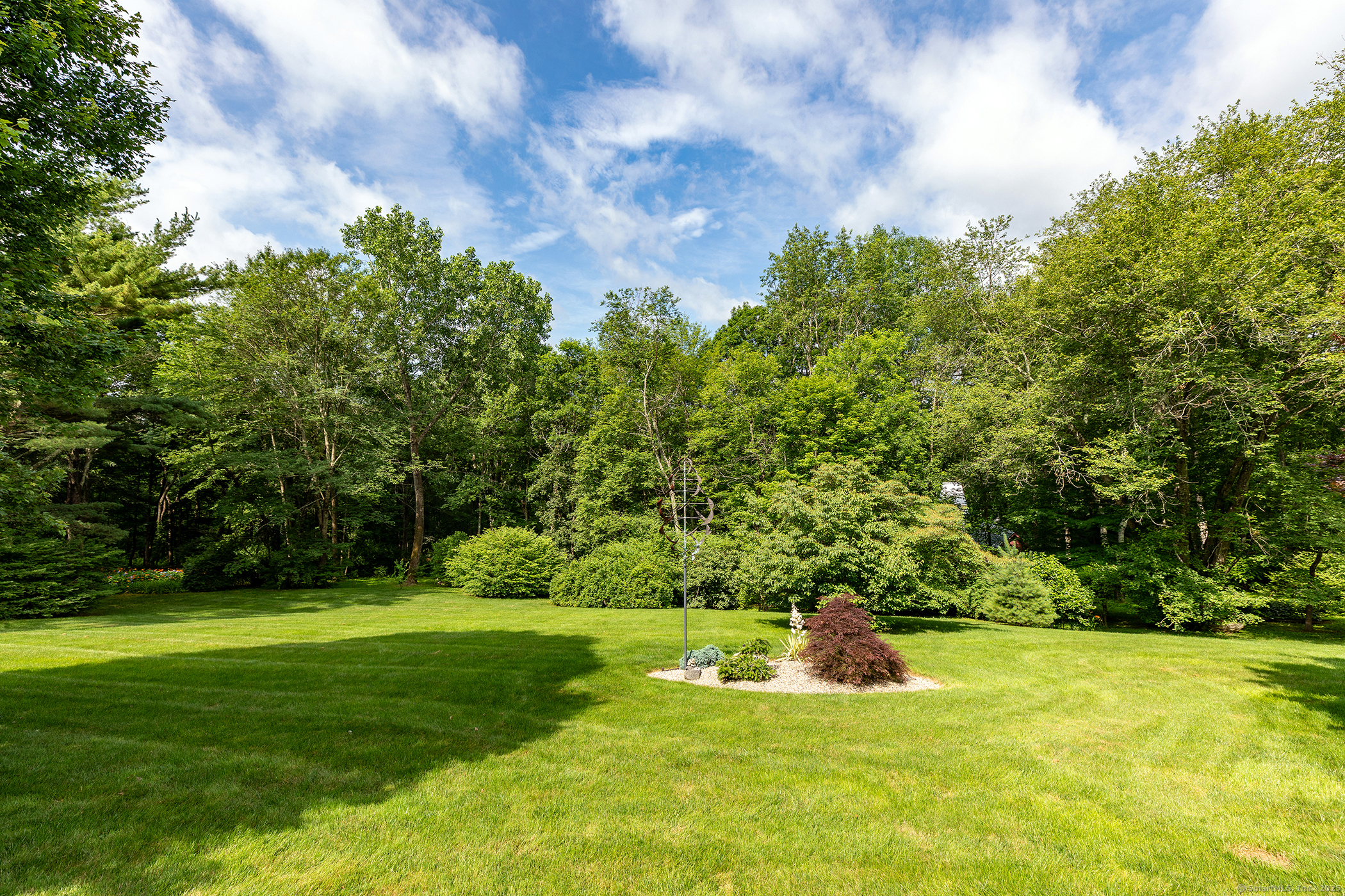 16 Arcadia Lane