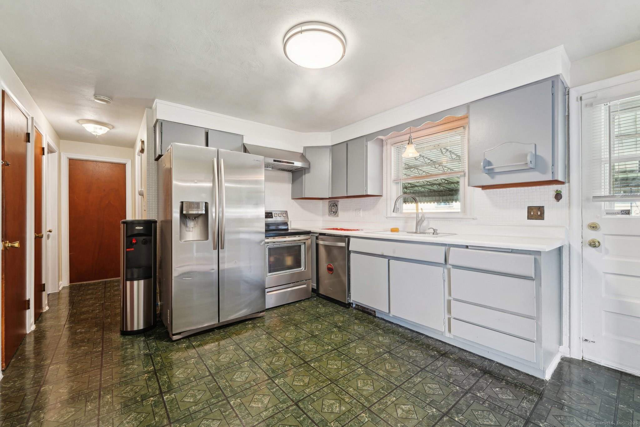 870 Farmington Avenue, New Britain, Connecticut image 4