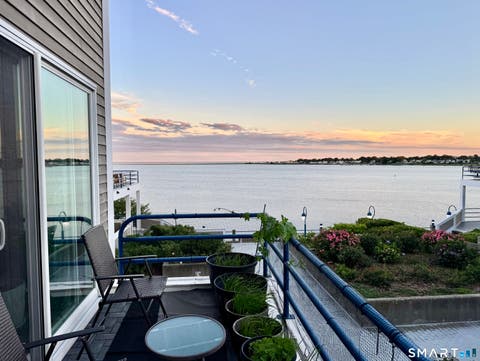 Tiny photo for 18 Harbour Close, New Haven, CT 06519 (MLS # 24196808)