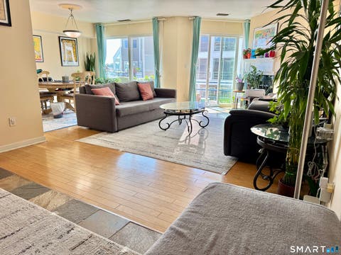 Tiny photo for 18 Harbour Close, New Haven, CT 06519 (MLS # 24196808)
