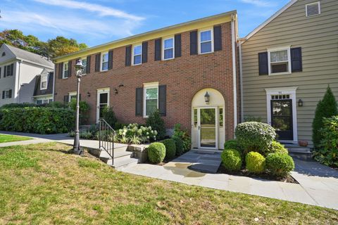 Tiny photo for 93 Greenwich Hills Drive #93, Greenwich, CT 06831 (MLS # 24133327)