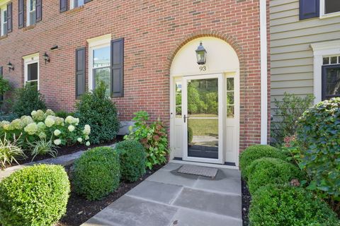 Photo of 93 Greenwich Hills Drive #93, Greenwich, CT 06831 (MLS # 24133327)