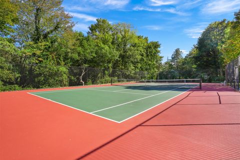 Tiny photo for 93 Greenwich Hills Drive #93, Greenwich, CT 06831 (MLS # 24133327)