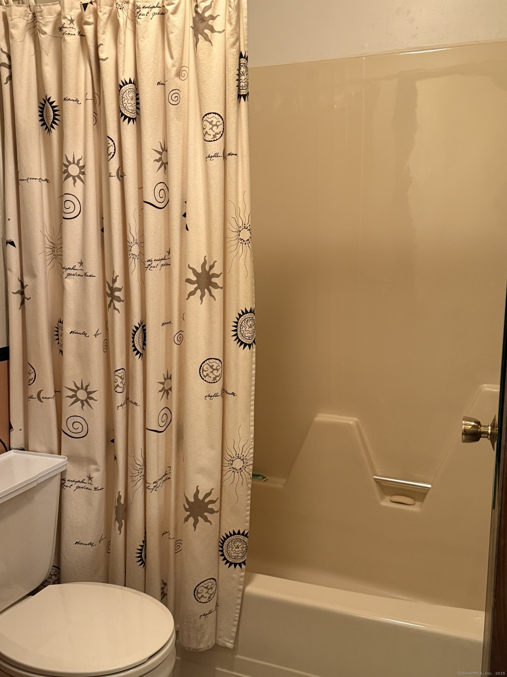 279 Redstone Hill Road #APT 49, Bristol, Connecticut image 21