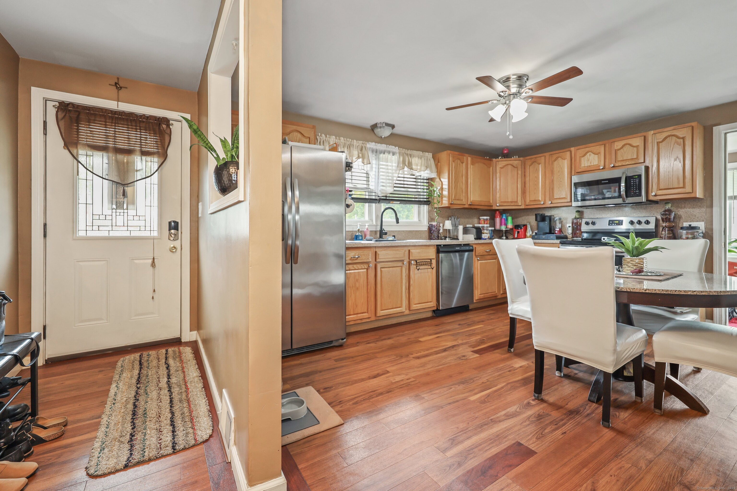 839 Washington Avenue Extension, Waterbury, Connecticut image 11