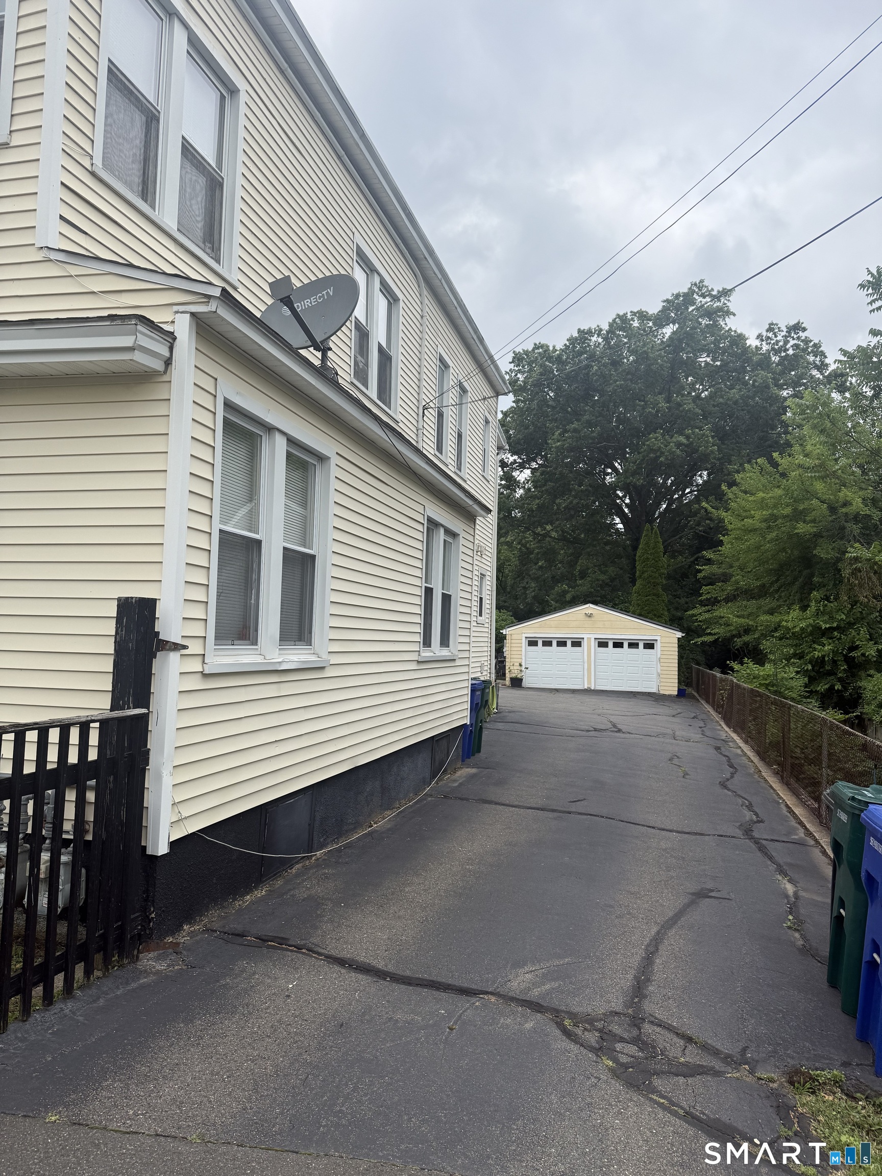 390 Canaan Road