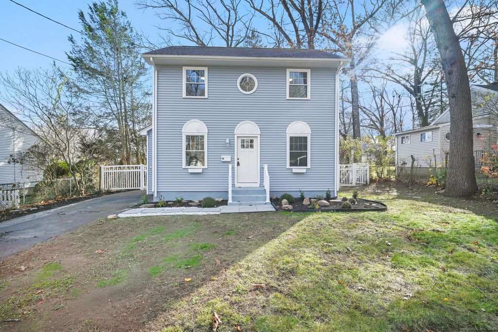 Photo of 28 Devon Drive, Manchester, CT 06040 (MLS # 24141090)