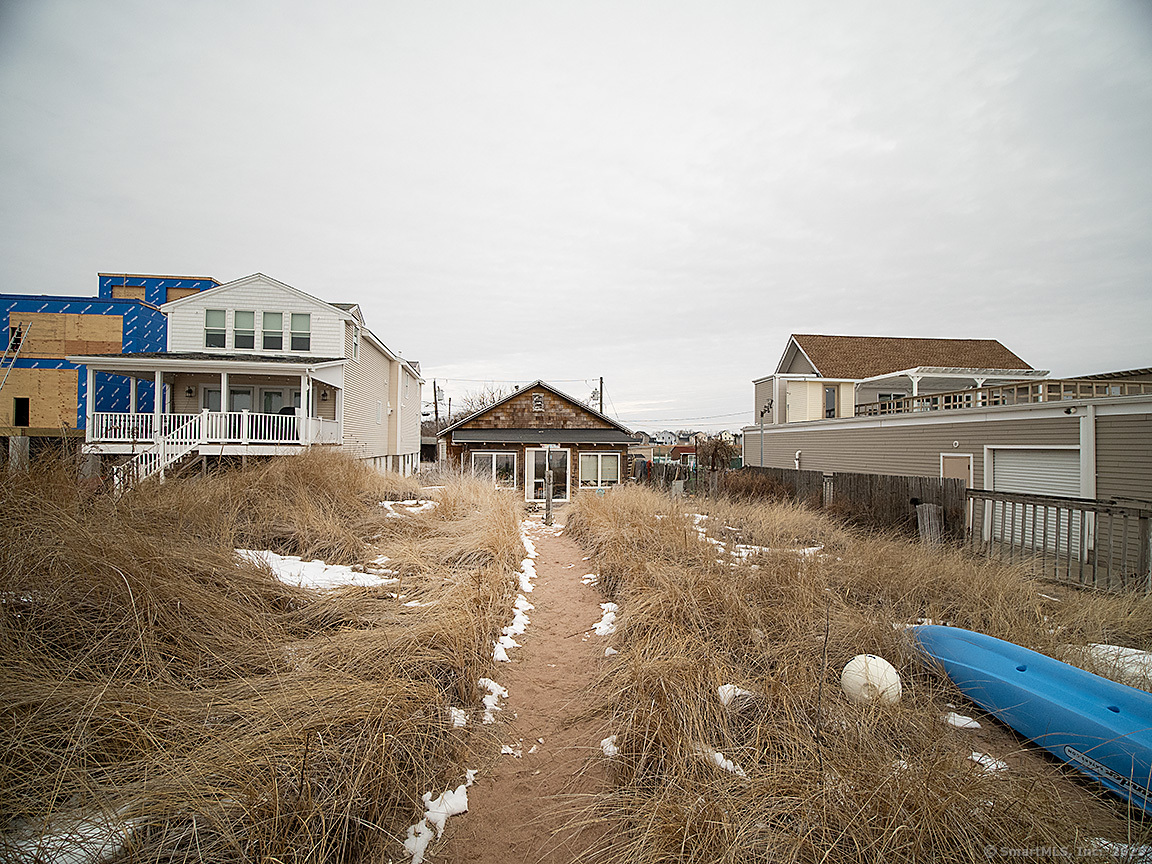 166 Beach Avenue, East Haven, Connecticut image 4