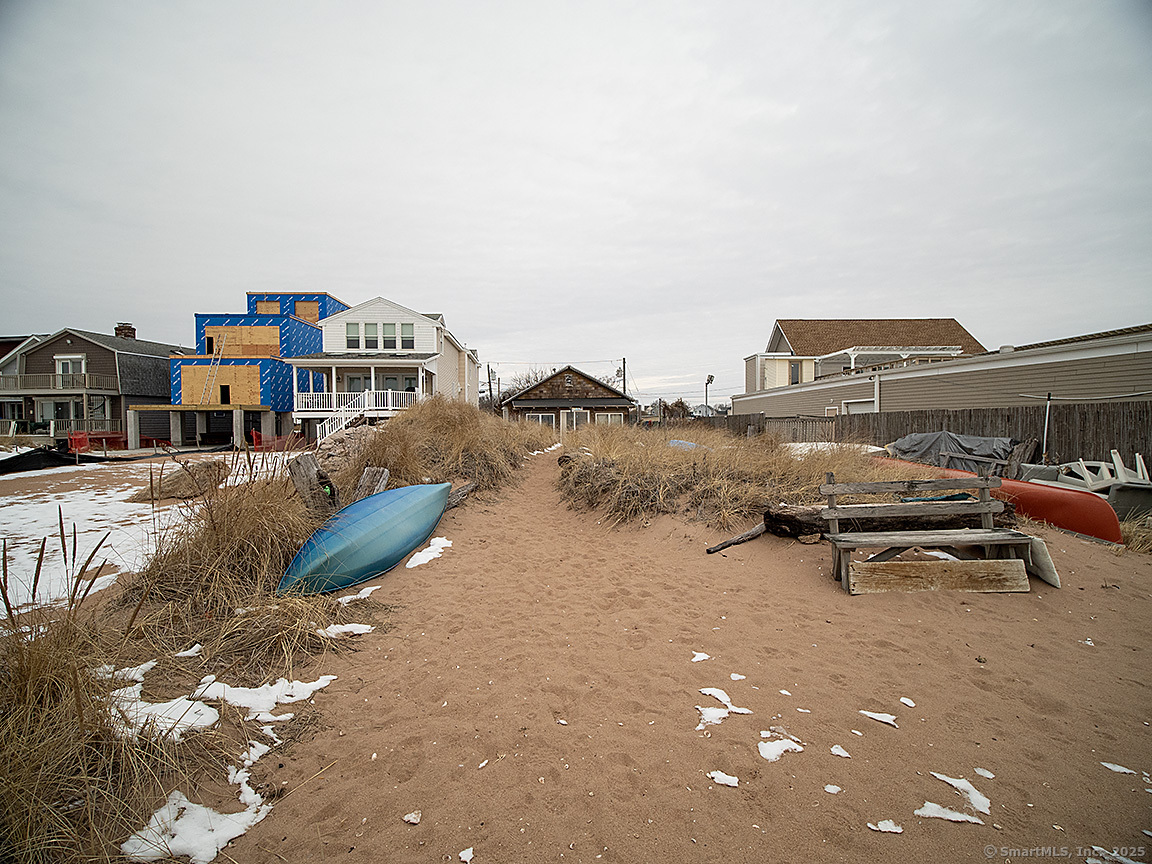 166 Beach Avenue, East Haven, Connecticut image 5