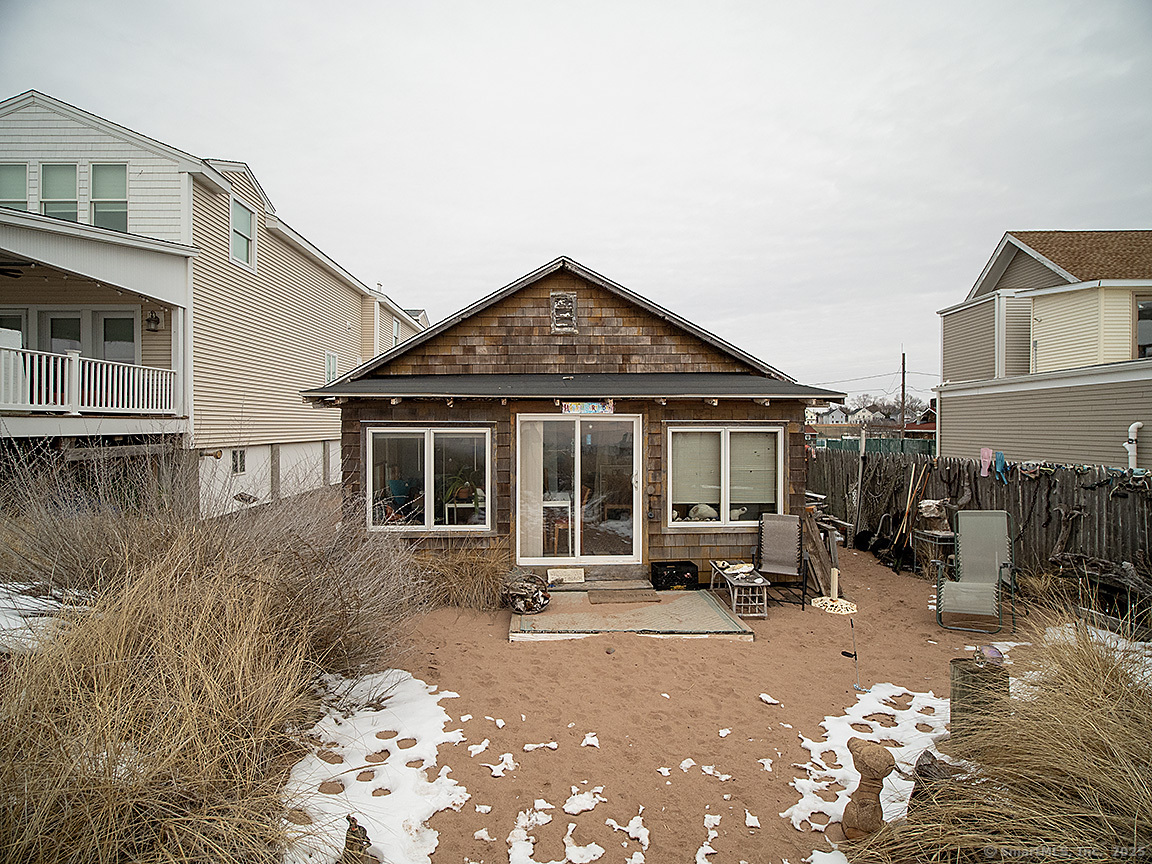 166 Beach Avenue, East Haven, Connecticut image 2