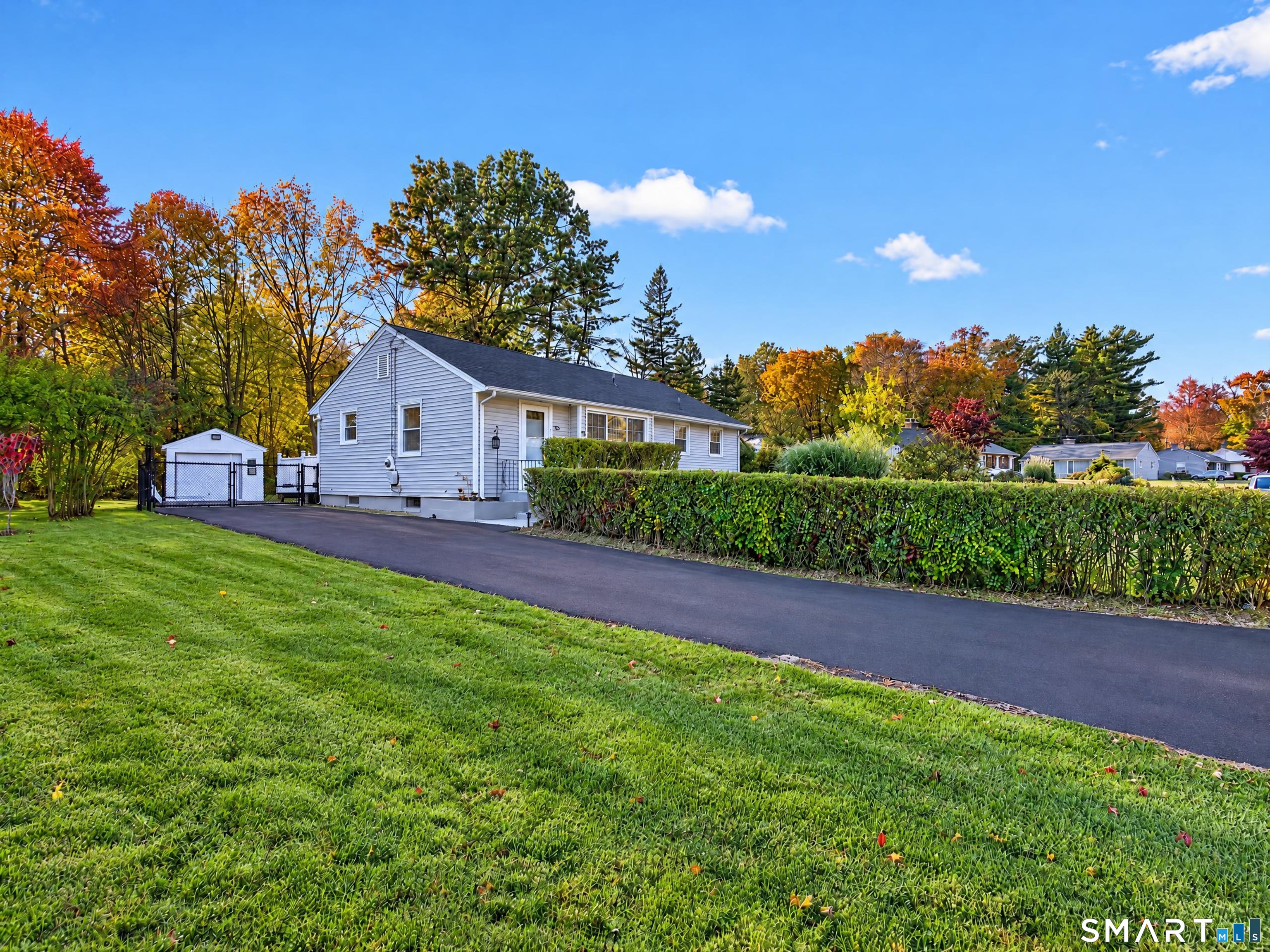 52 Ellsworth Drive